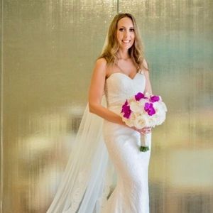 Kelly Faetanini Wedding Dress - Size 8